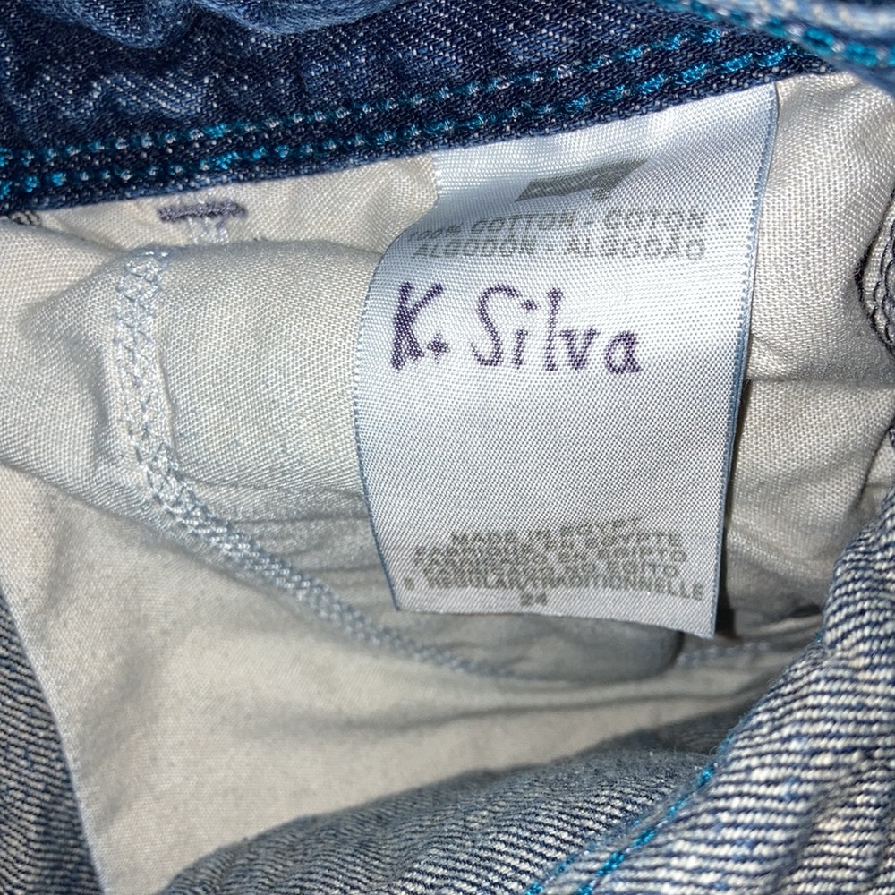 Levi Strauss jean shorts. Boys size 8 - Picture 5 of 5